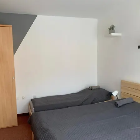 公寓 Krasnem A Klidnem Prostredi V Soukromem Apartmanu