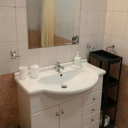 Krasnem A Klidnem Prostredi V Soukromem Apartmanu דירה *