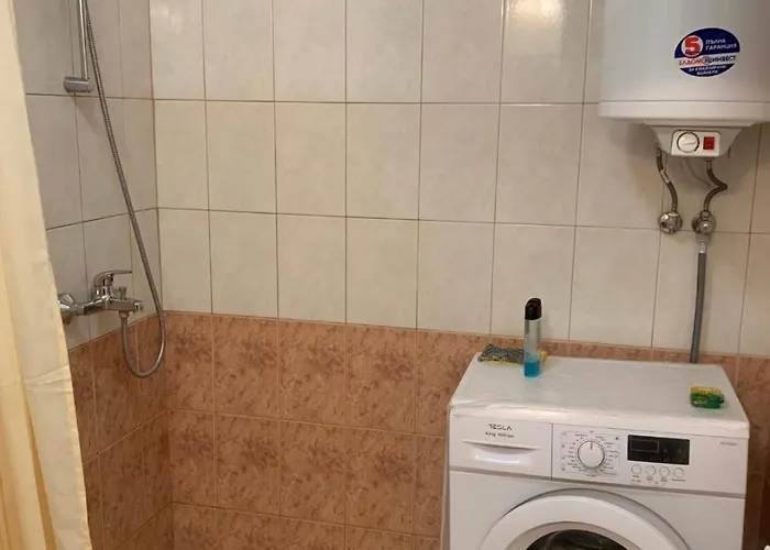 Krasnem A Klidnem Prostredi V Soukromem Apartmanu * Ахелой